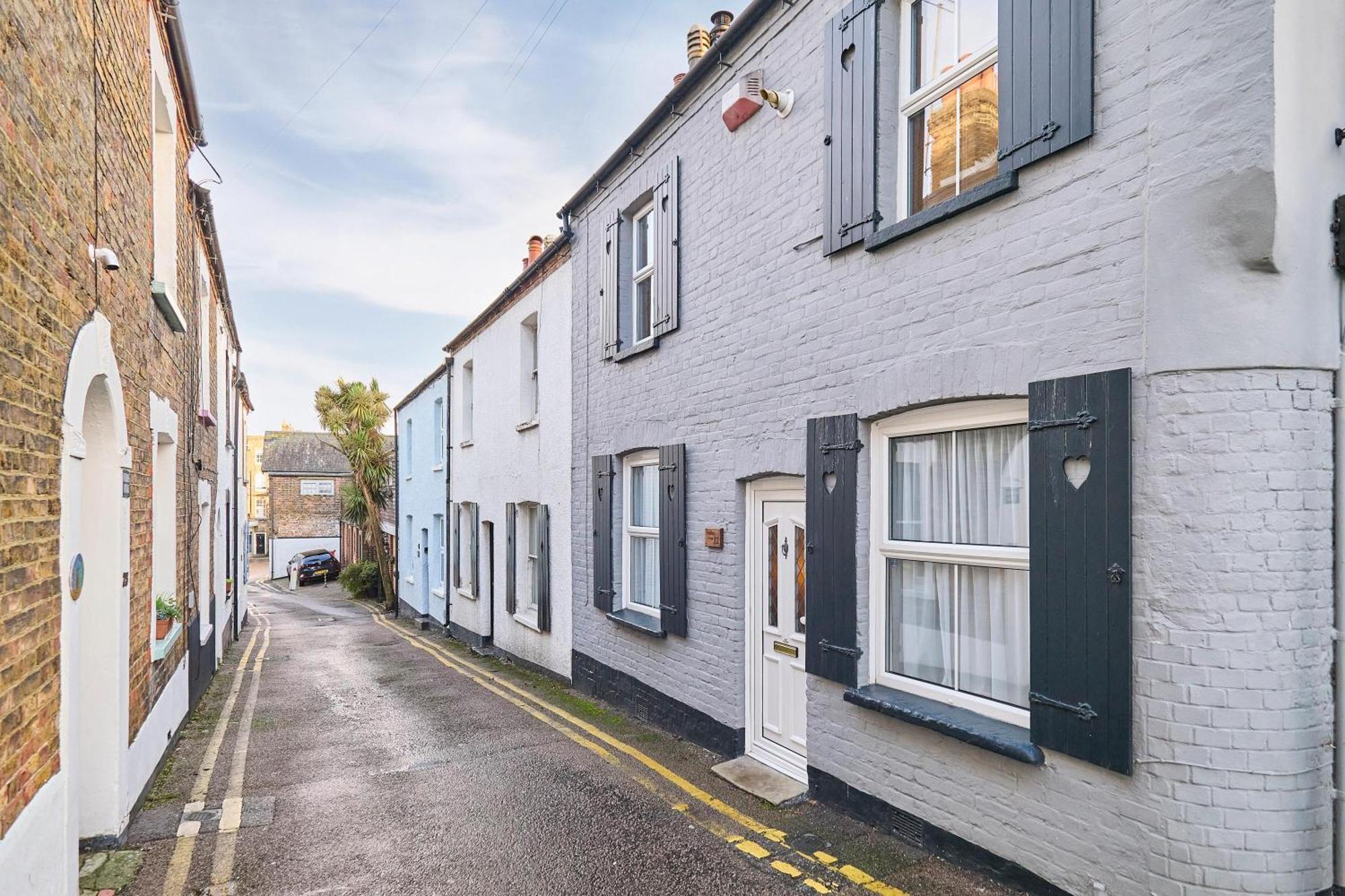 Host & Stay - Ethelbert Cottage Broadstairs Exteriör bild